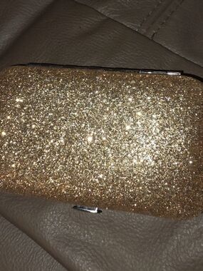 Glitter Manicure Nail Case Good Condition Comes with 2 Nail tools
